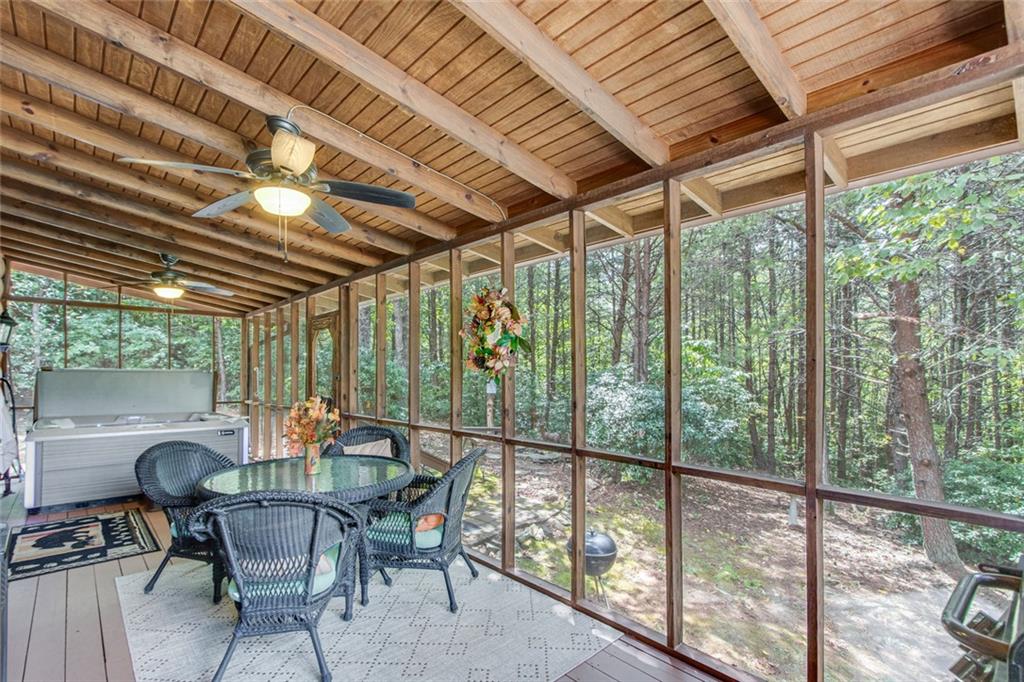 482 Monroe Ridge Road Property Photo 10