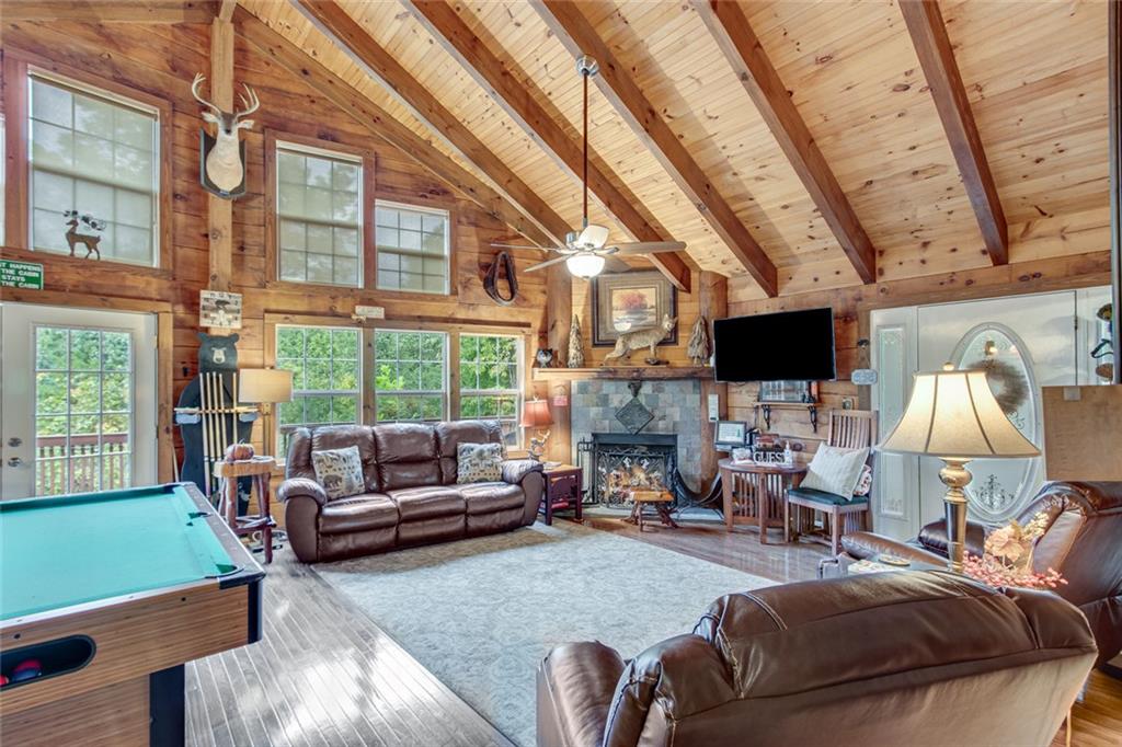 482 Monroe Ridge Road Property Photo 14