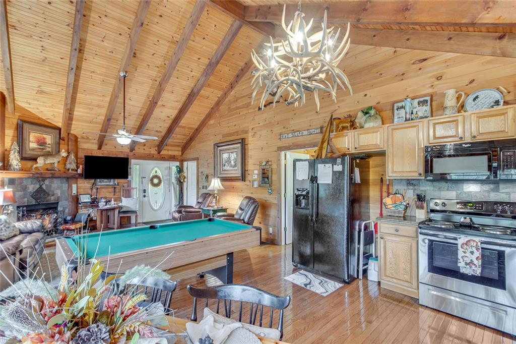 482 Monroe Ridge Road Property Photo 18