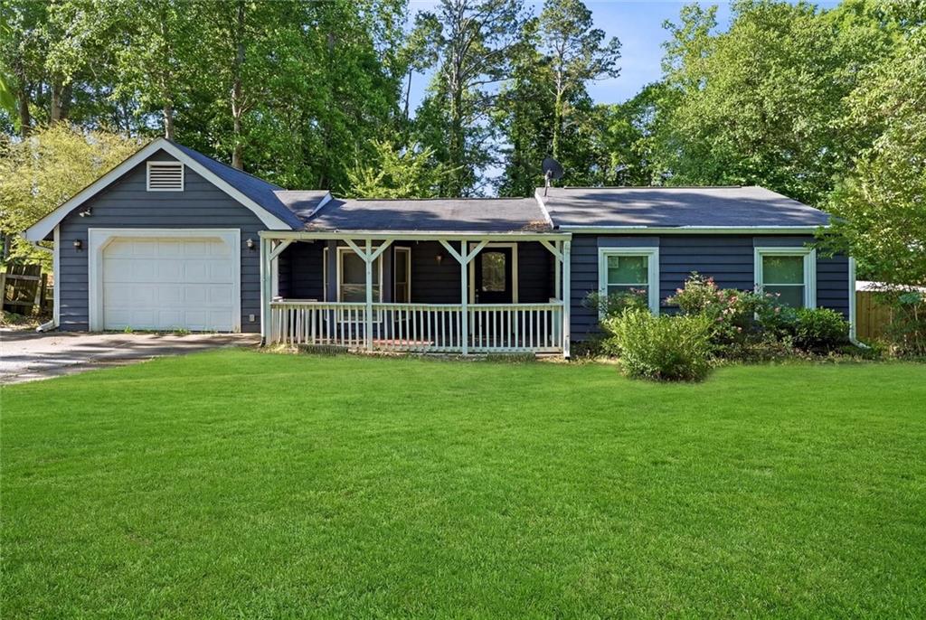 2611 Ramblewood Court