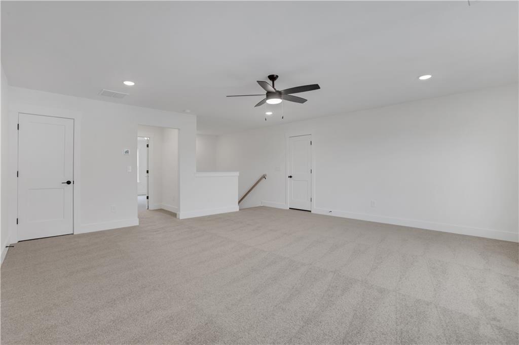 196 Coffee Lane Property Photo 33