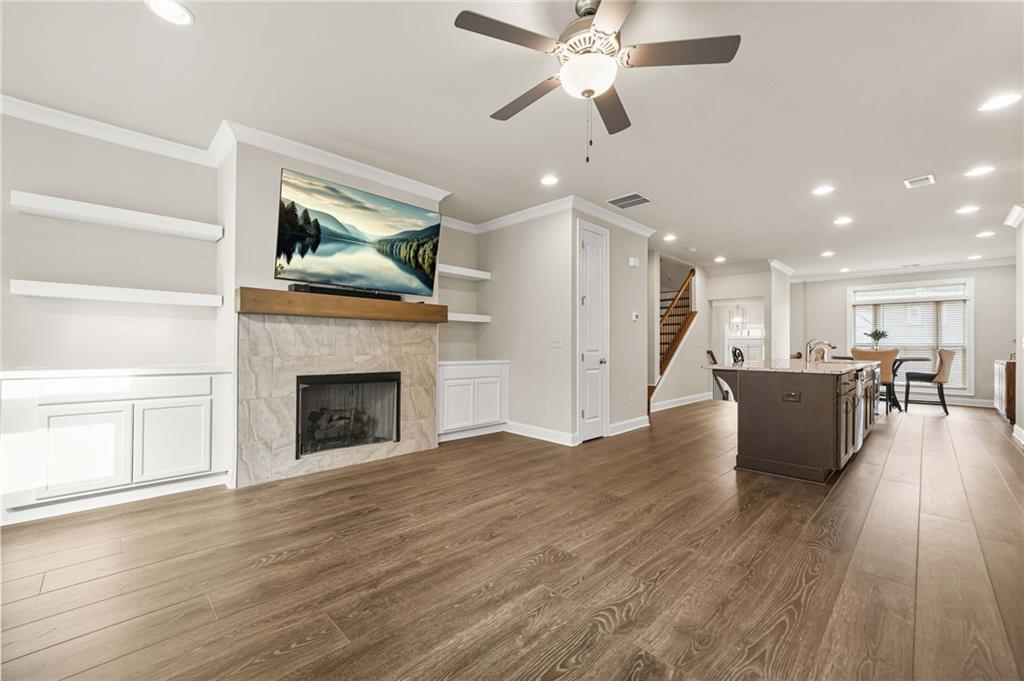2207 Parkside Glen View Property Photo 1
