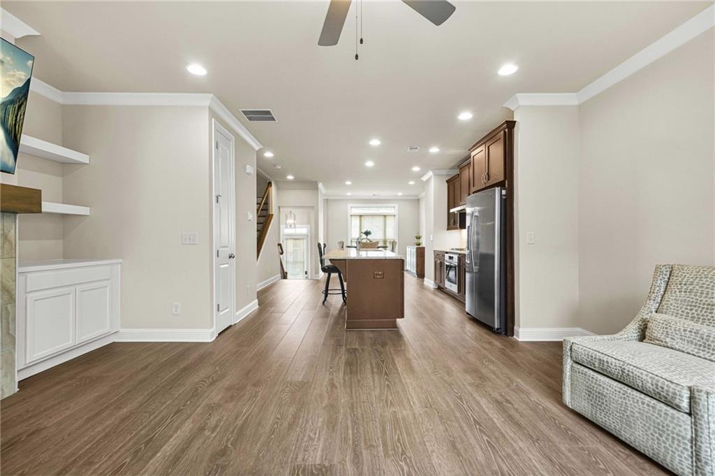 2207 Parkside Glen View Property Photo 12