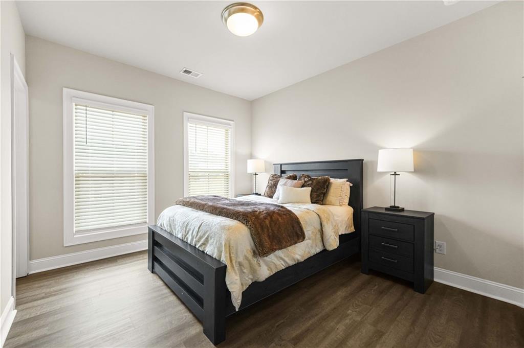2207 Parkside Glen View Property Photo 24