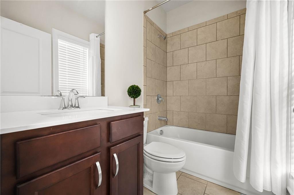 2207 Parkside Glen View Property Photo 26