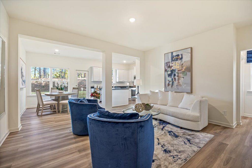 2561 Riverside Road Property Photo 1