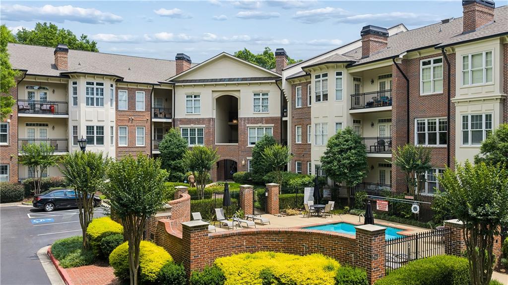 825 Highland Lane NE Unit 1111