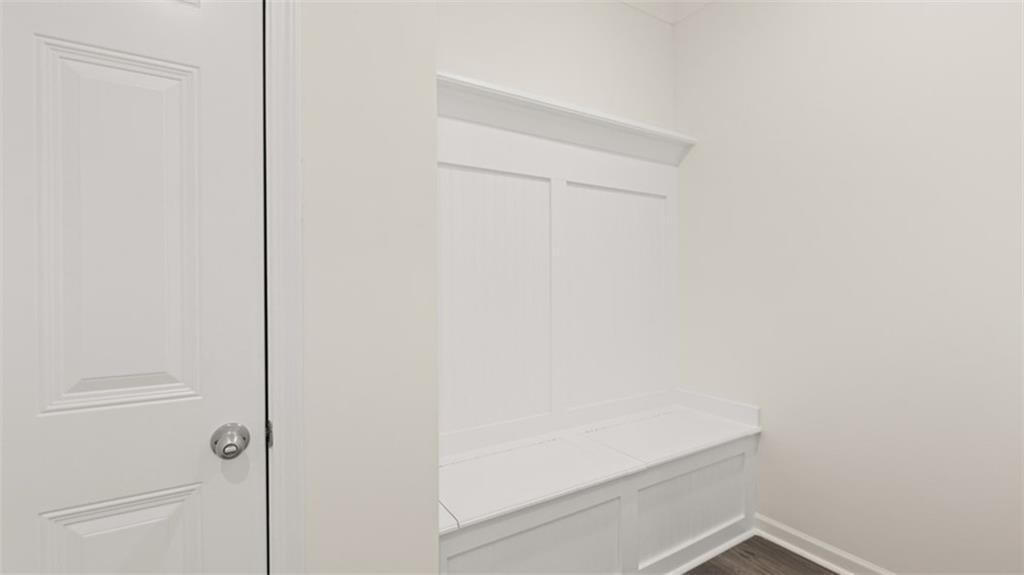3786 Rivercrest Drive Property Photo 20