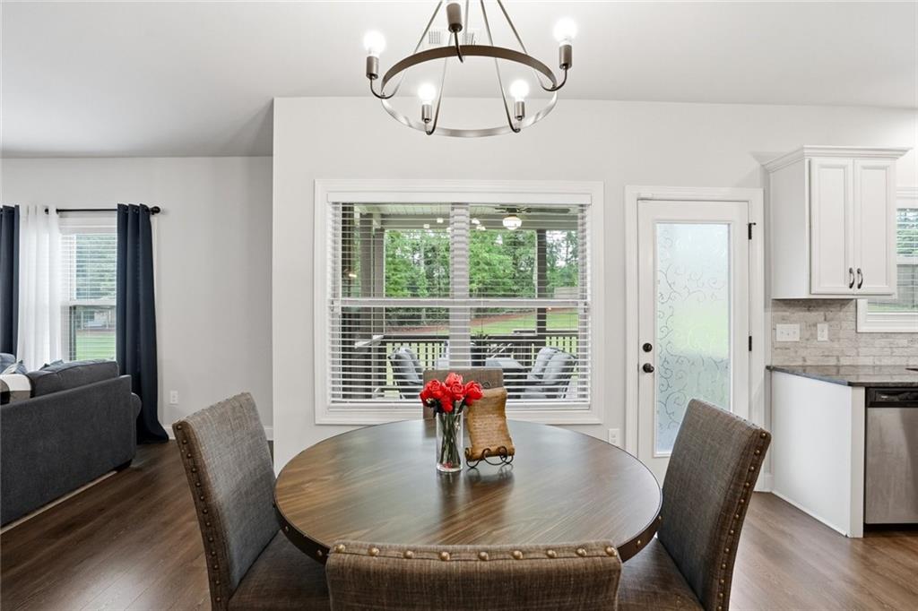1801 Sycamore Drive Property Photo 11