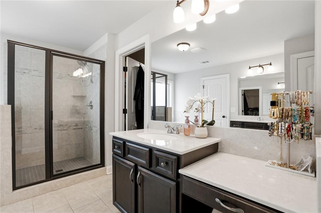 1801 Sycamore Drive Property Photo 15
