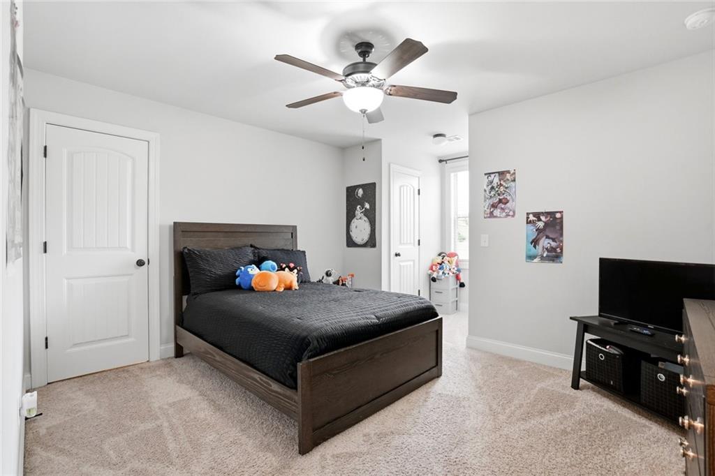 1801 Sycamore Drive Property Photo 17