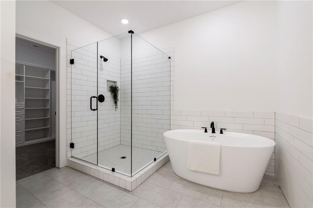 1040 Harper Drive Property Photo 7