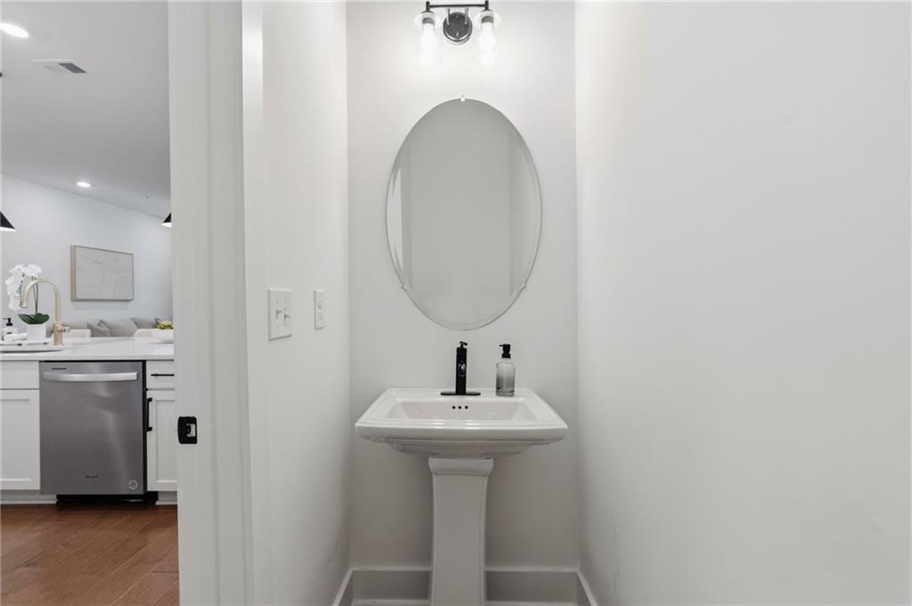 1040 Harper Drive Property Photo 18