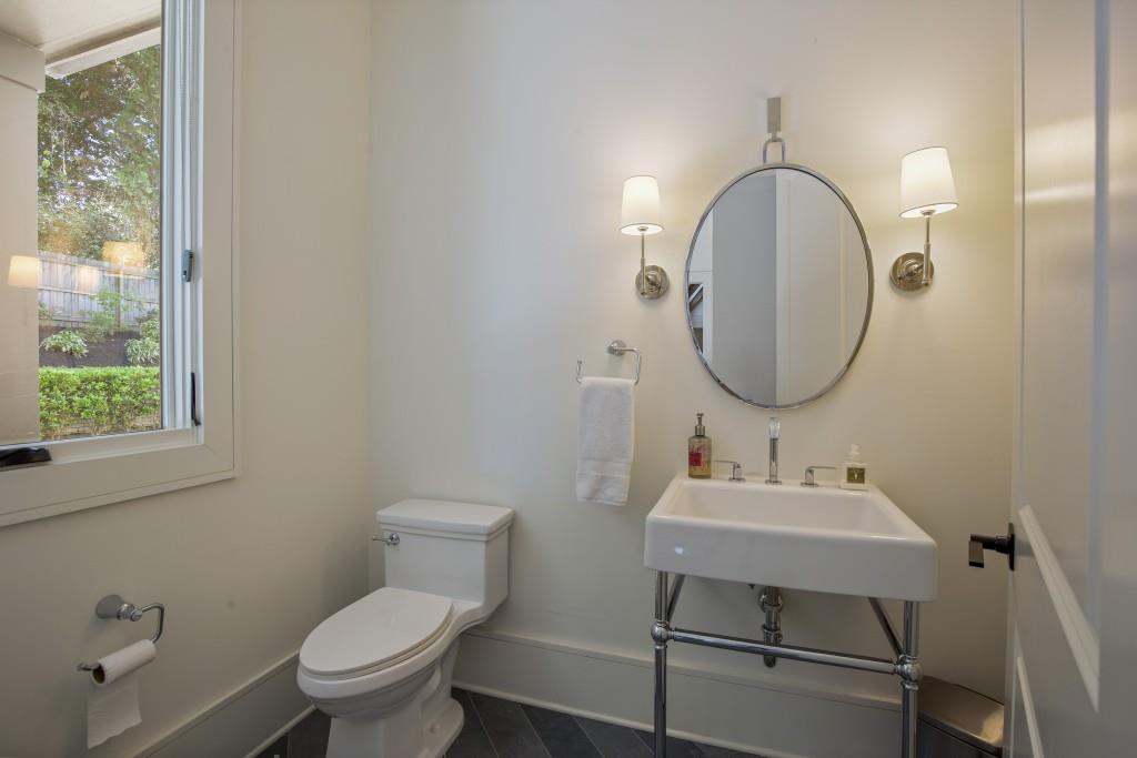 840 Kenry Court Ne Property Photo 22