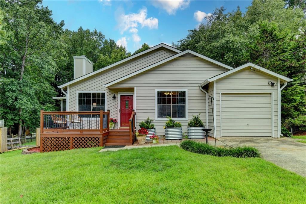 3366 Highland Pine Way Property Photo 1