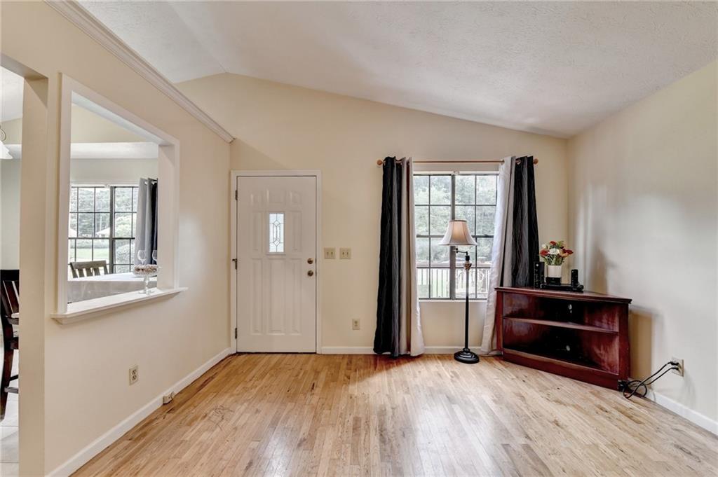 3366 Highland Pine Way Property Photo 5