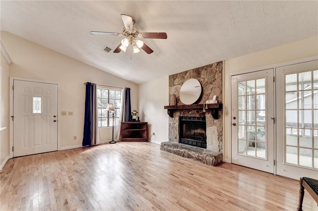 3366 Highland Pine Way Property Photo 6