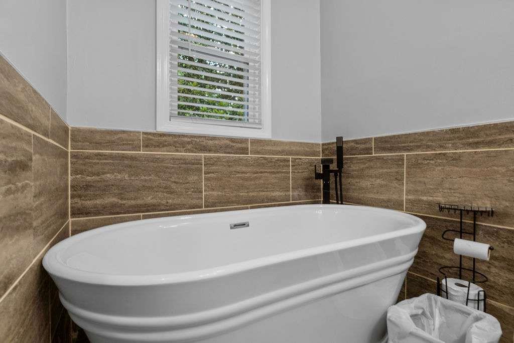 76 Shadow Lane Property Photo 24