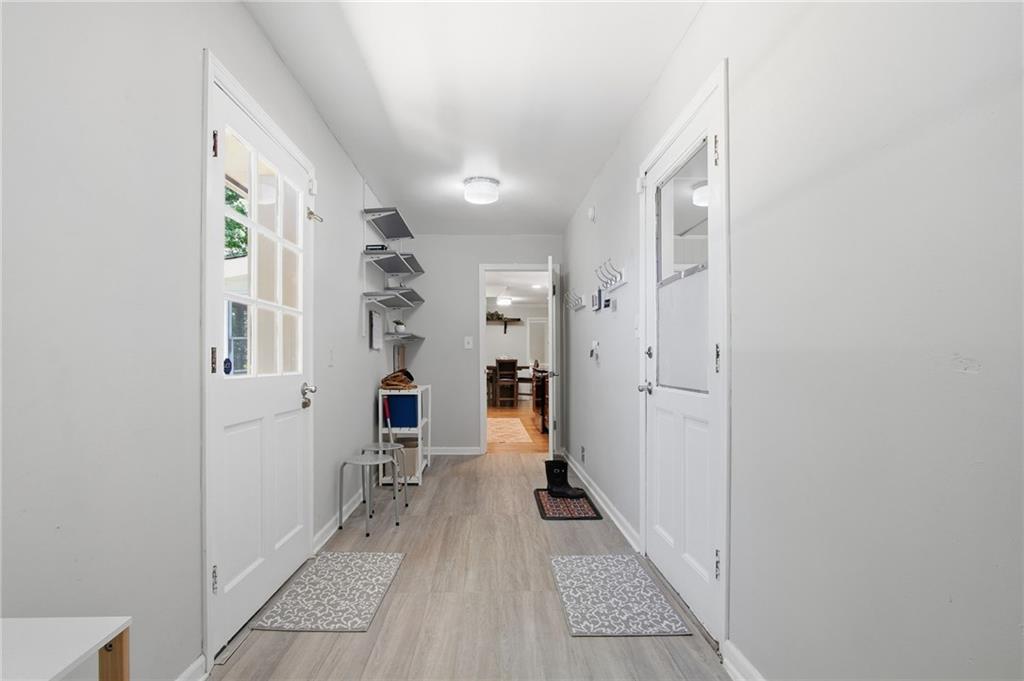 2590 Bentbrook Court Property Photo 25