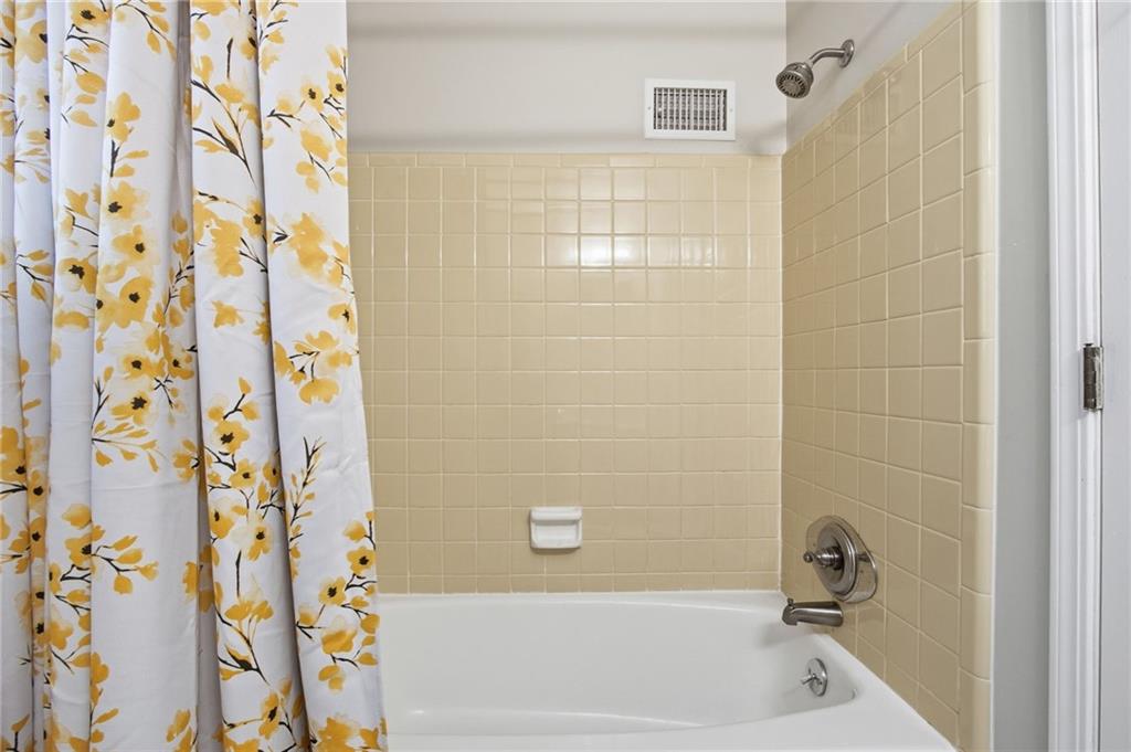 2590 Bentbrook Court Property Photo 38