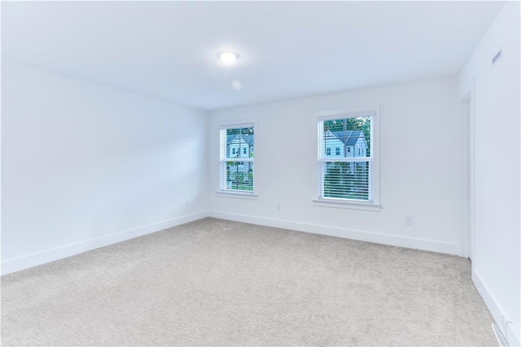 648 Avondale Park Circle Property Photo 27