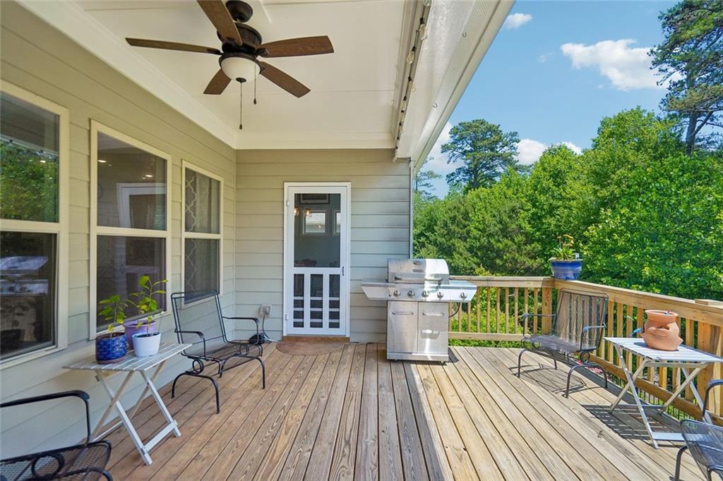 4601 Sweetwater Drive Property Photo 28