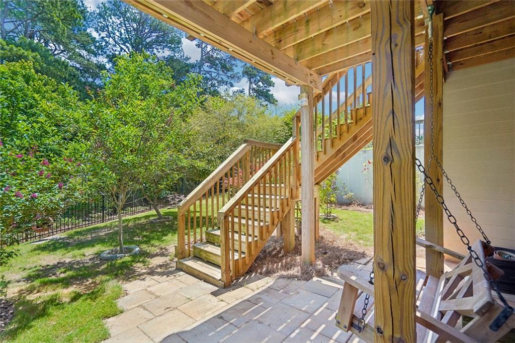 4601 Sweetwater Drive Property Photo 29