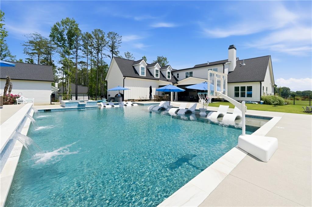 4577 Yellow Creek Road Property Photo 1