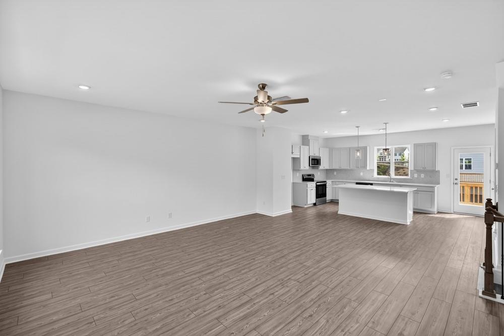 102 Epperly Way Property Photo 10