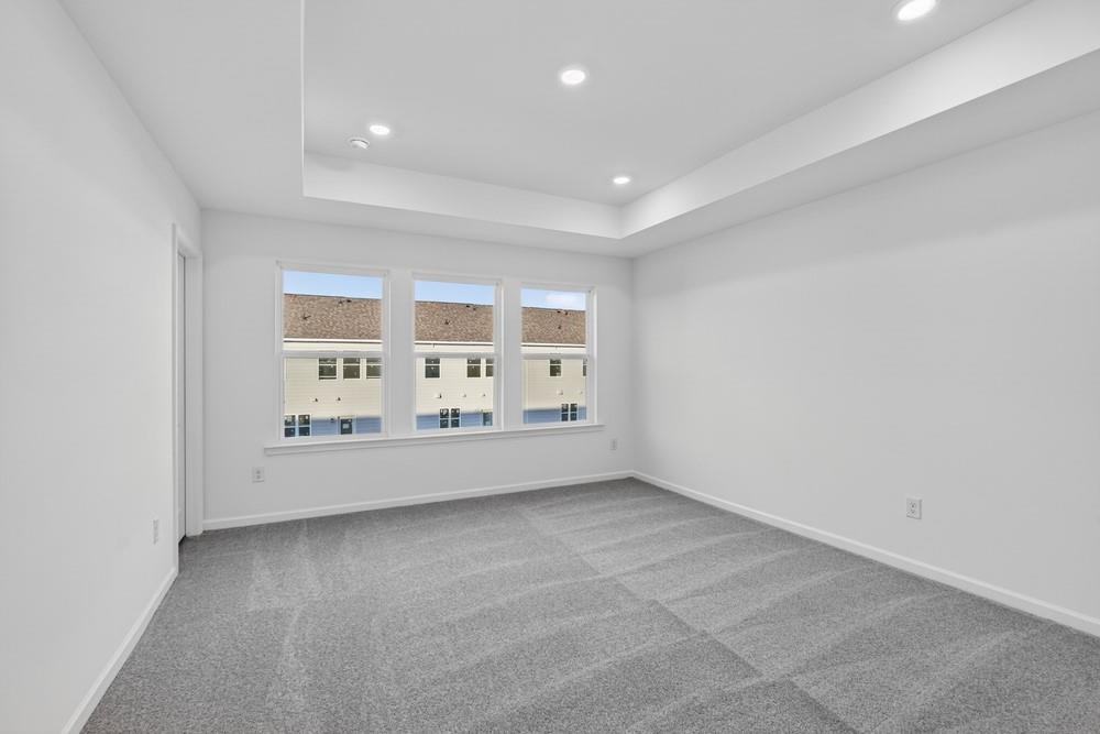 100 Epperly Way Property Photo 5