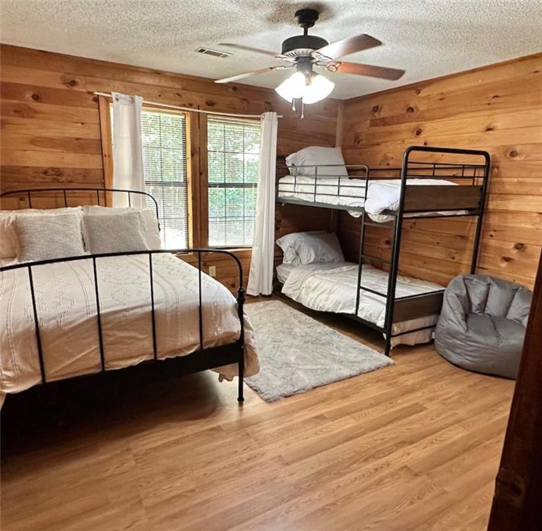 1704 Newport Drive Property Photo 14