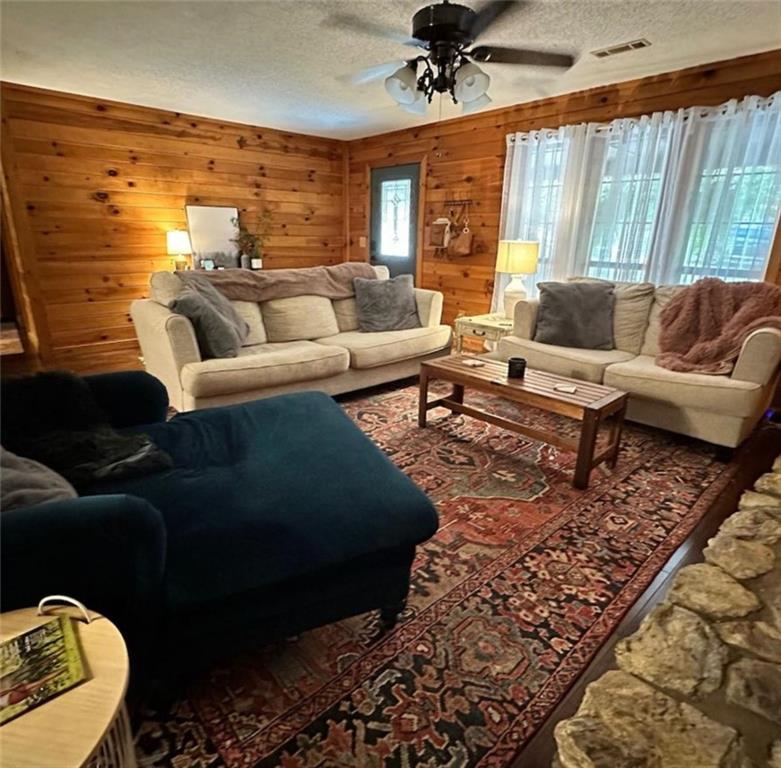 1704 Newport Drive Property Photo 19