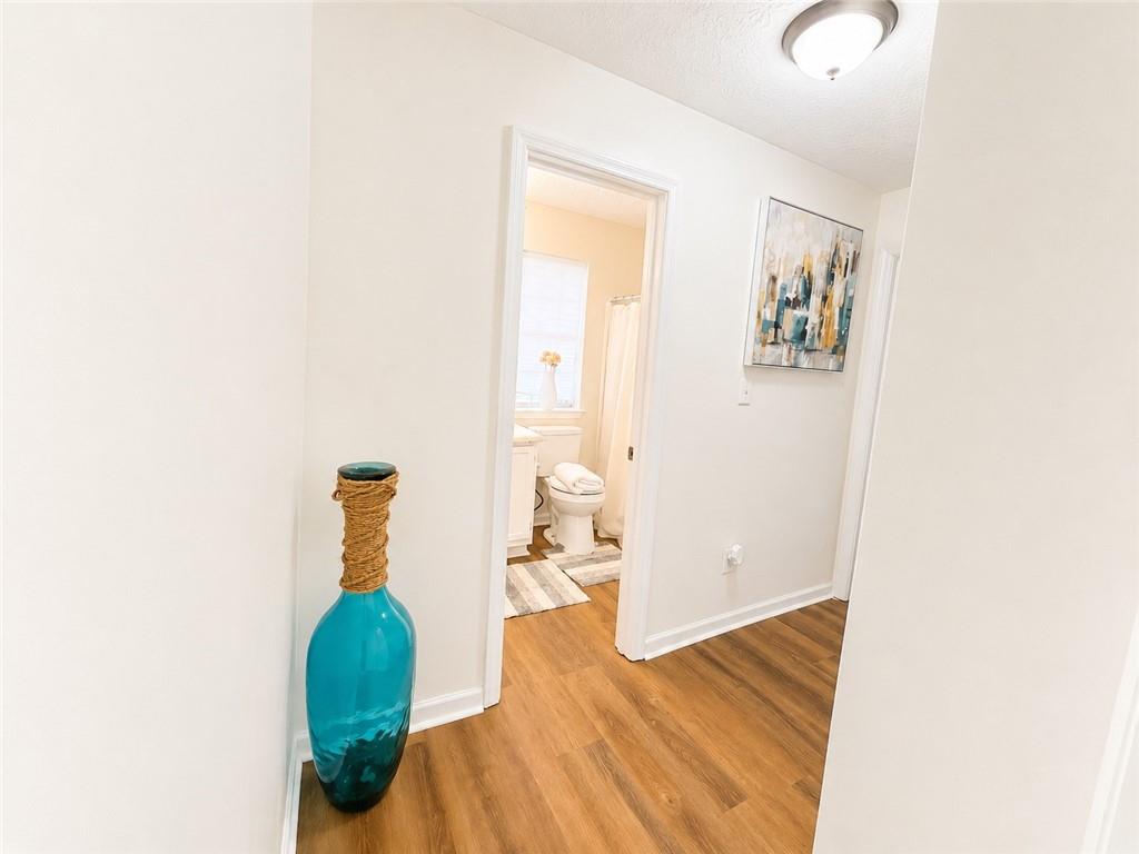 6979 Ling Lane Property Photo 7