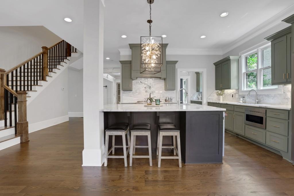 3834 Chamblee Dunwoody Road Property Photo 19