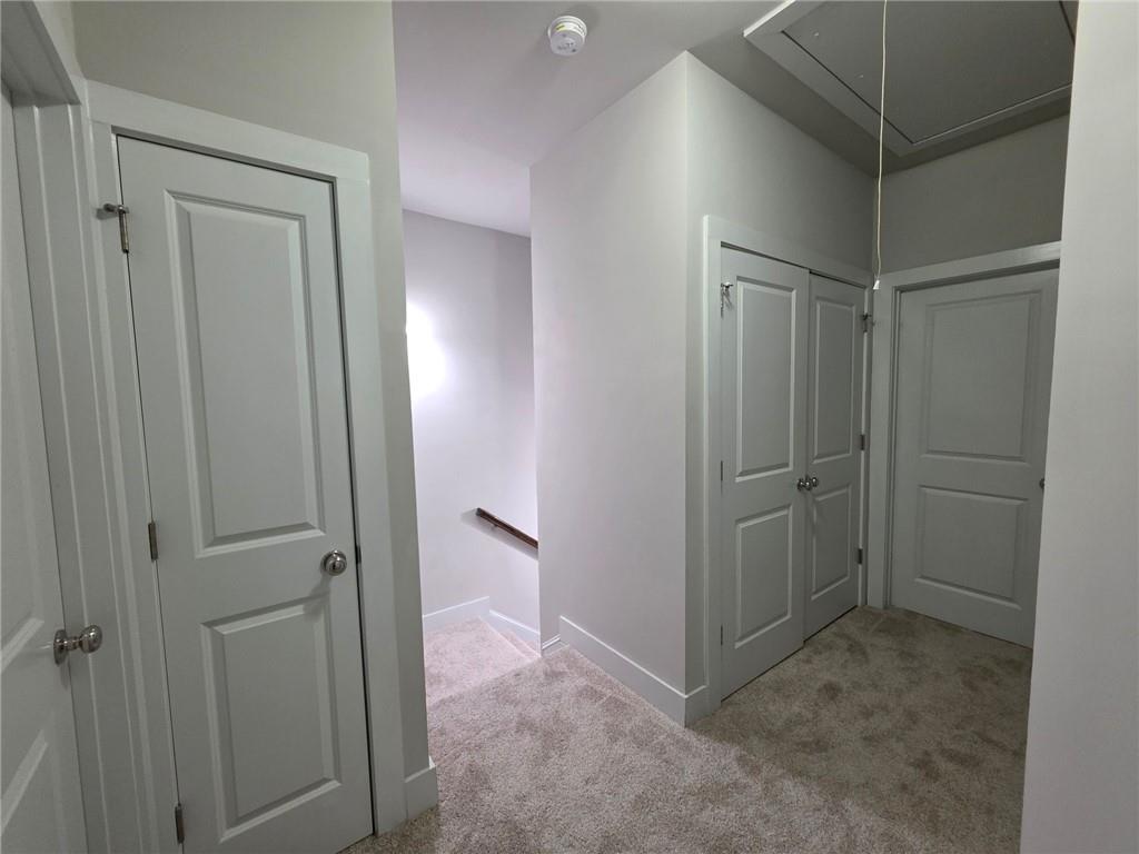 3779 Oxford Circle Property Photo 8