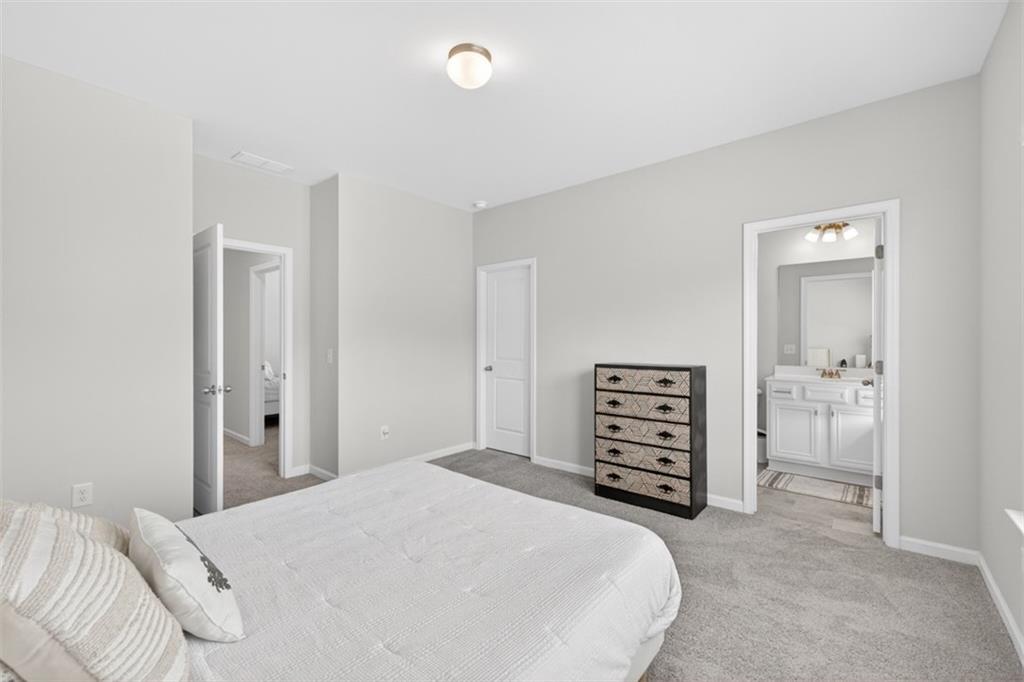 7774295 Property Photo 15