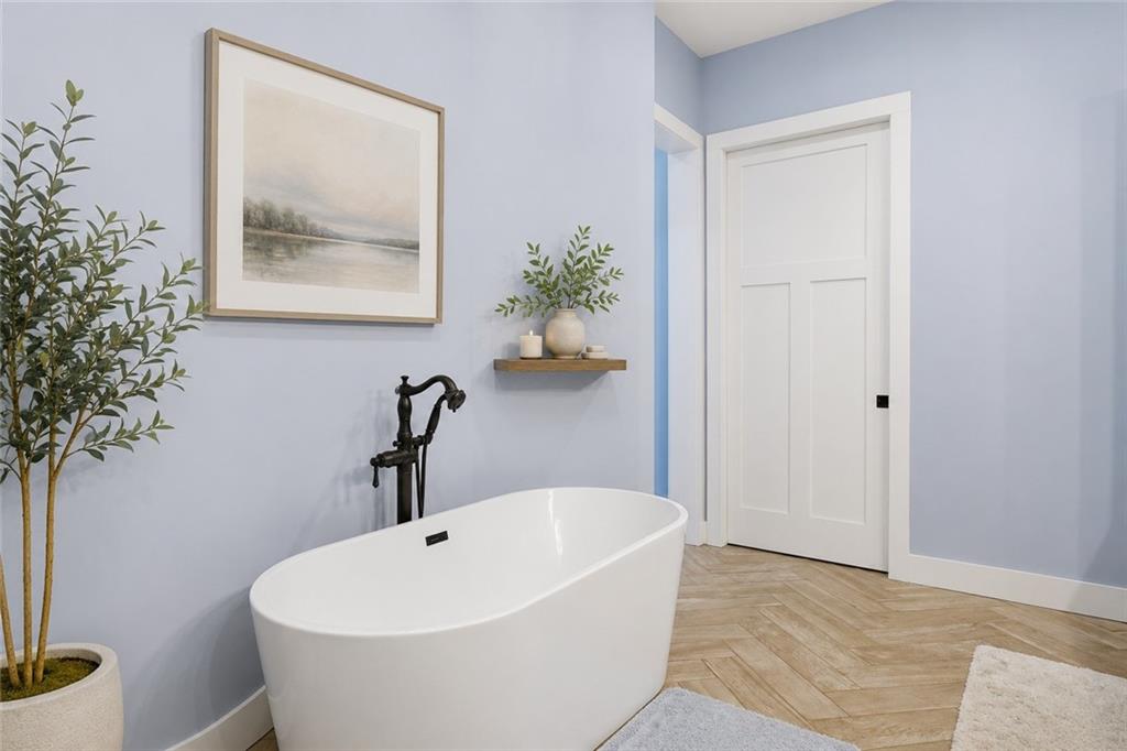 170 Farm Gate Drive Property Photo 18