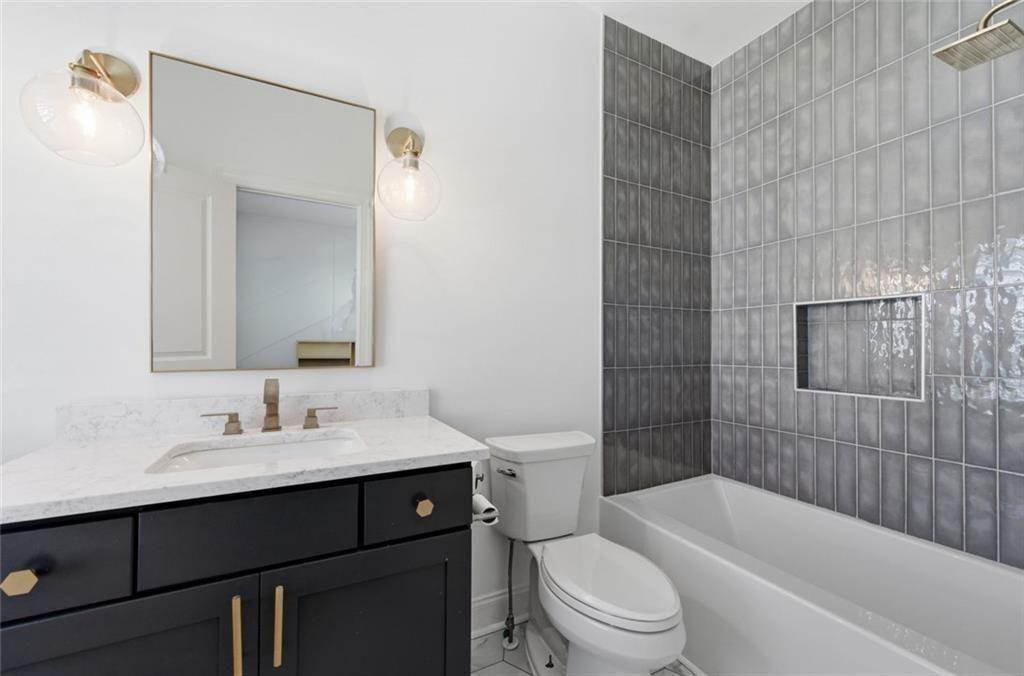 3554 Parkside Way Property Photo 17