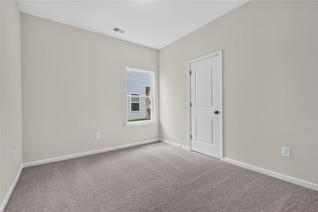 6 Rhine Trail Property Photo 5