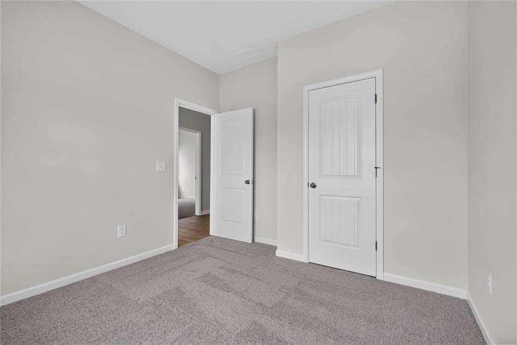 6 Rhine Trail Property Photo 6