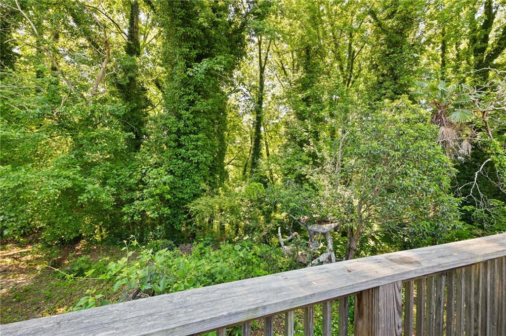 3366 Woodview Drive Se Property Photo 21