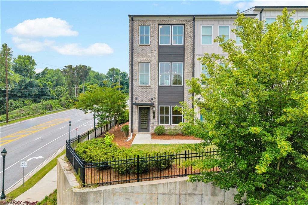 2651 Stream Terrace NW Property Photo 1