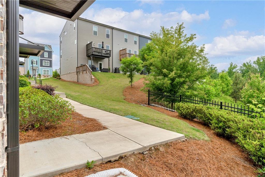 2651 Stream Terrace Nw Property Photo 6