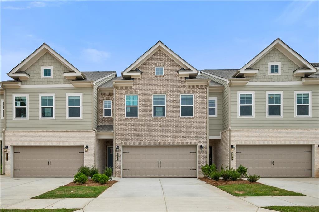 226 Abbotts Crossing Circle Property Photo 1