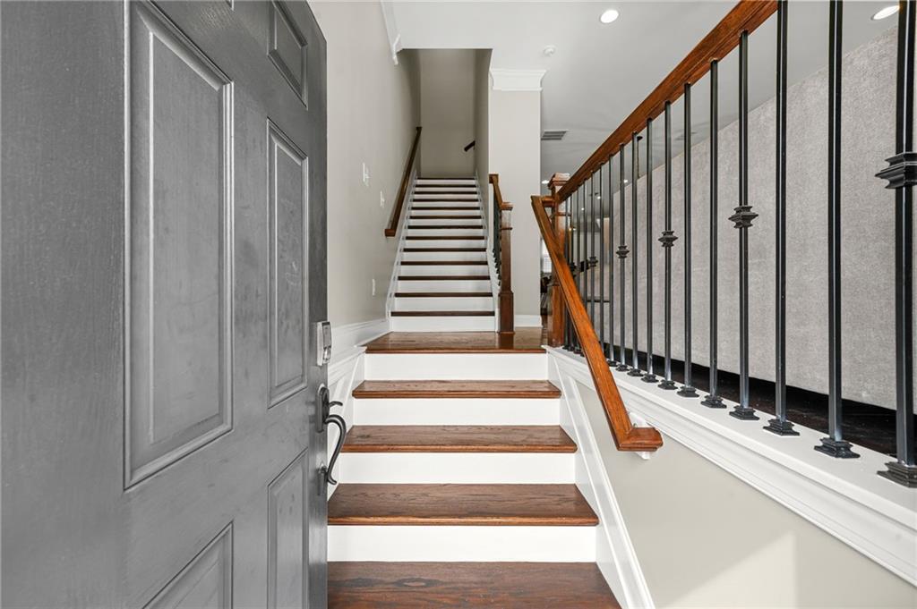 4405 Donahue Avenue Property Photo 8