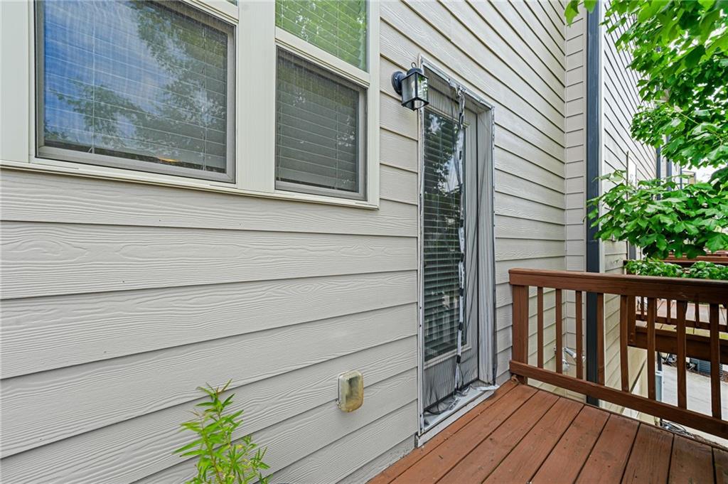 4405 Donahue Avenue Property Photo 22