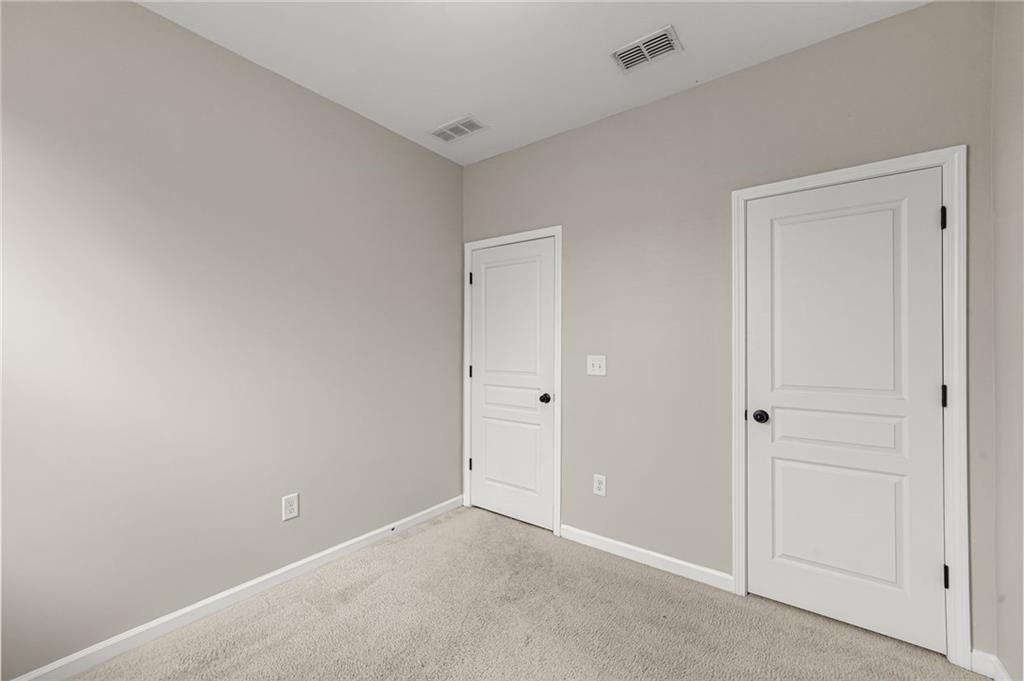 4405 Donahue Avenue Property Photo 38