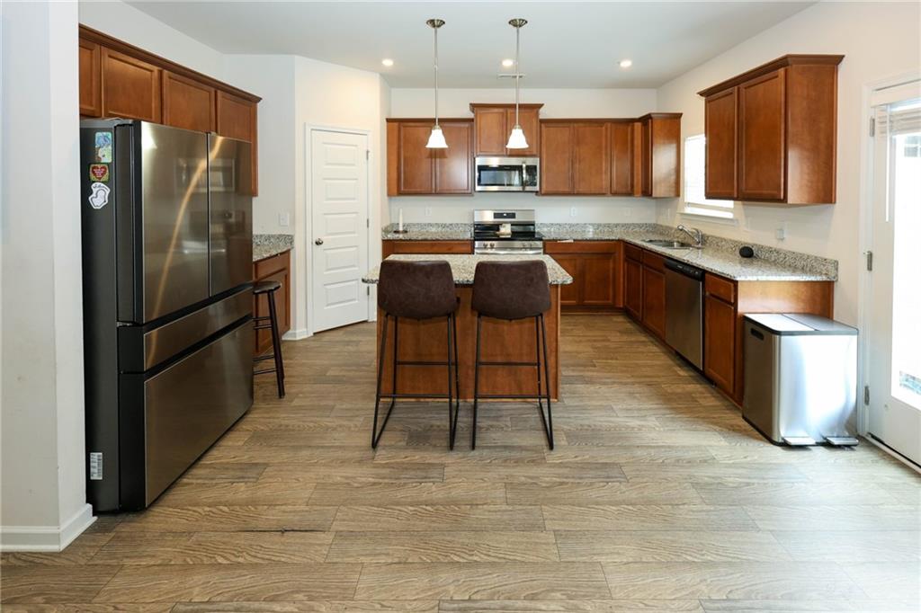 1229 Lyndhurst Lane Property Photo 7