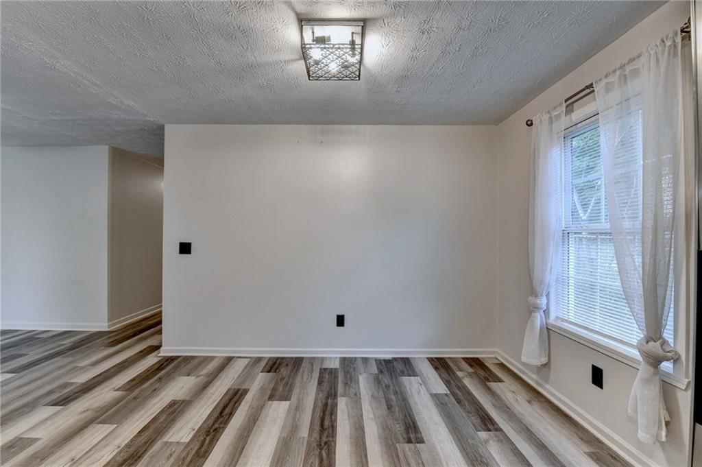 801 Davis Street Property Photo 15
