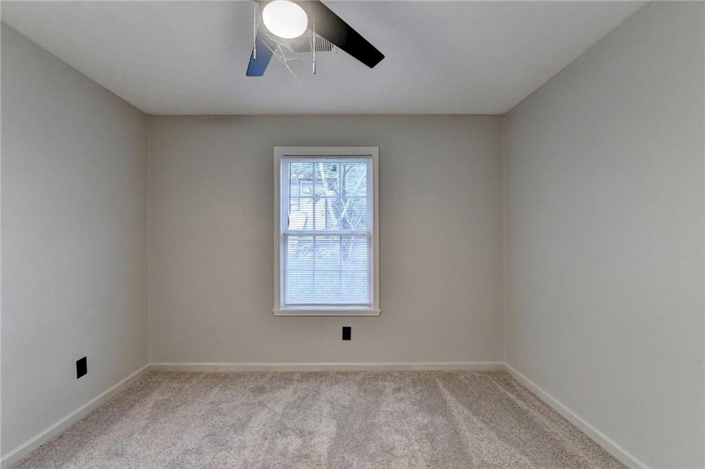 801 Davis Street Property Photo 17